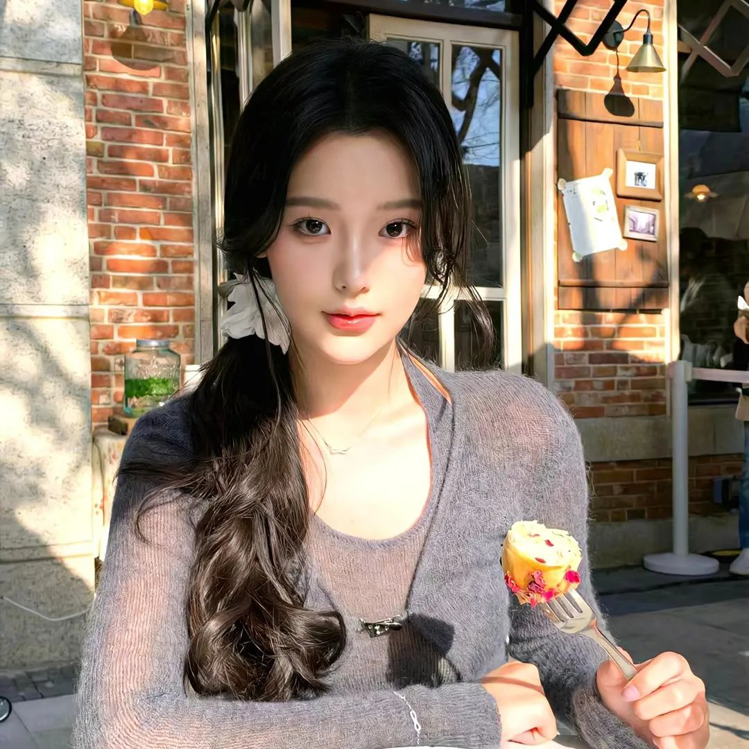 加布丽埃勒的成人漫画